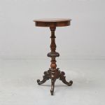 1356 8575 PEDESTAL TABLE